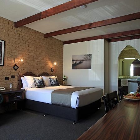 Belltower Motor Inn Shepparton Habitación foto